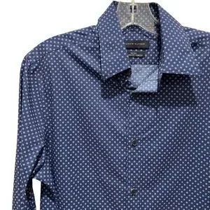 green emerald velvet dress Amazon.com: Tommy Hilfiger Men's Dress Shirt Slim Fit Non Iron Gingham,  Aqua, 14.5" Neck 32"-33" Sleeve : Clothing, Shoes & Jewelry